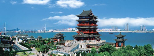 《滕王阁序》文言文原文阅读答案翻译注释 《滕王阁序》文言文原文阅读答案翻译注释